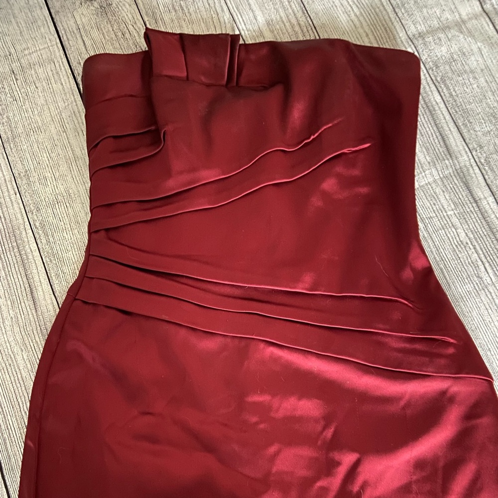 Crimson White House/Black Market dress
